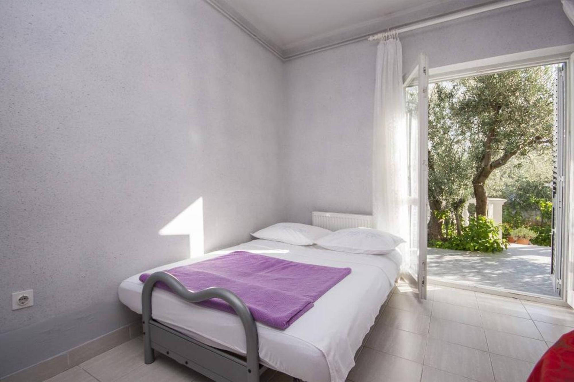 Apartments Zdenka Brodarica  Bagian luar foto